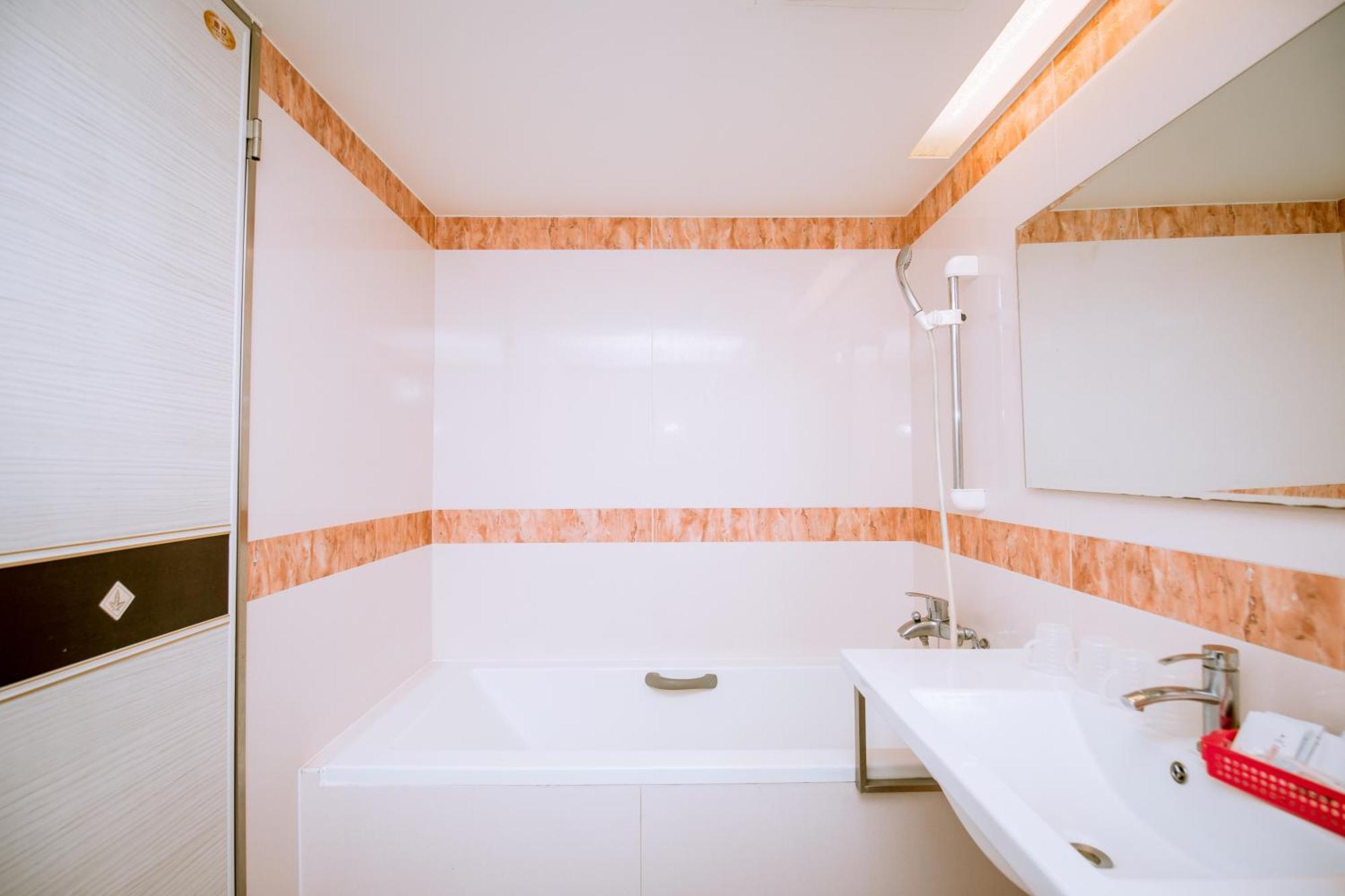 Guide Hotel Taoyuan Fuxing الغرفة الصورة
